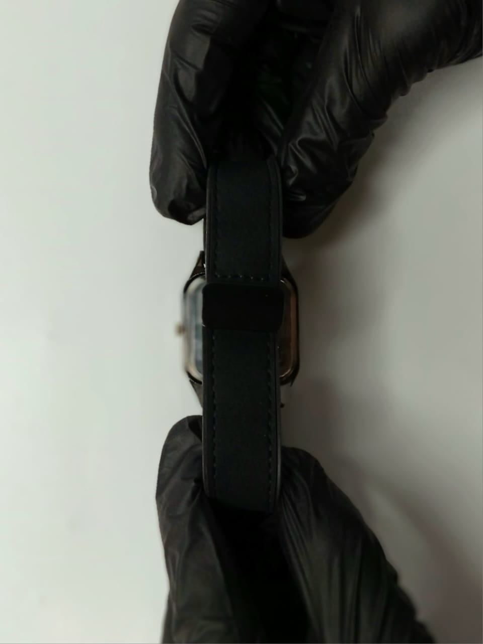 OLD MONEY Leather Strap Magnet Master Lock Watch