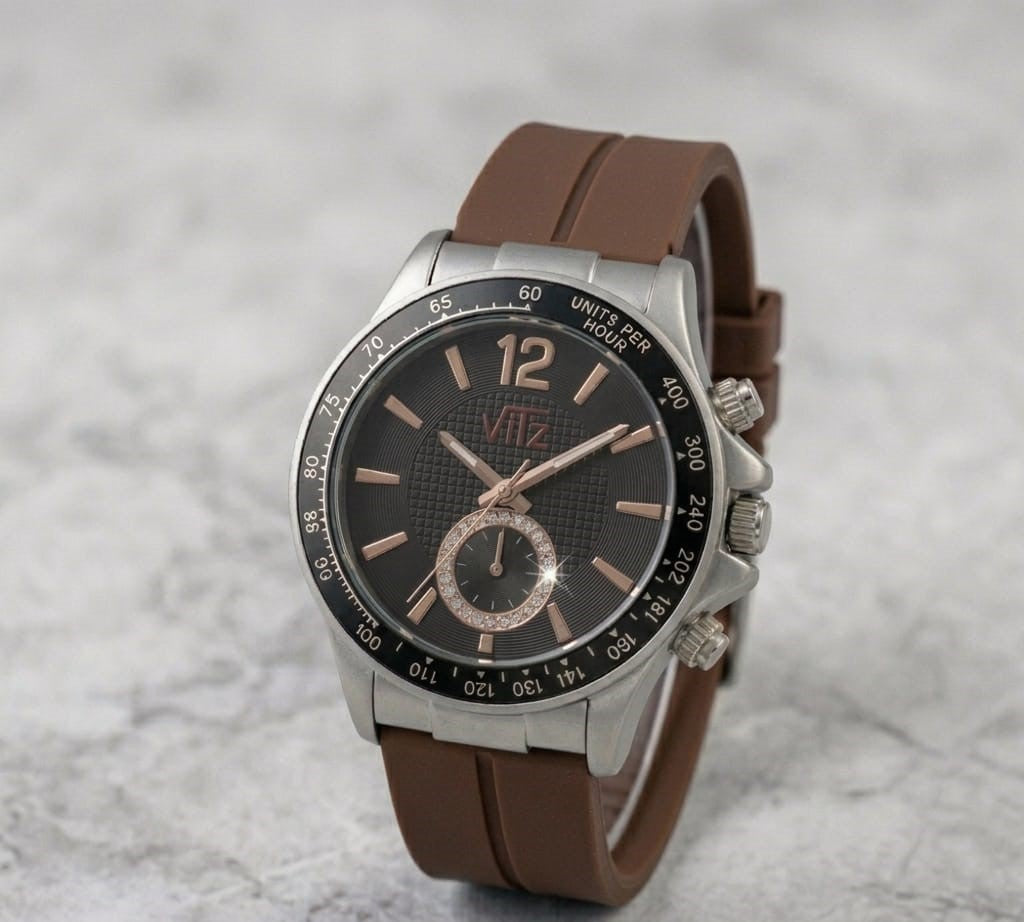 Round Dial Rubber Silicone Strap Watch with Magnet Lock