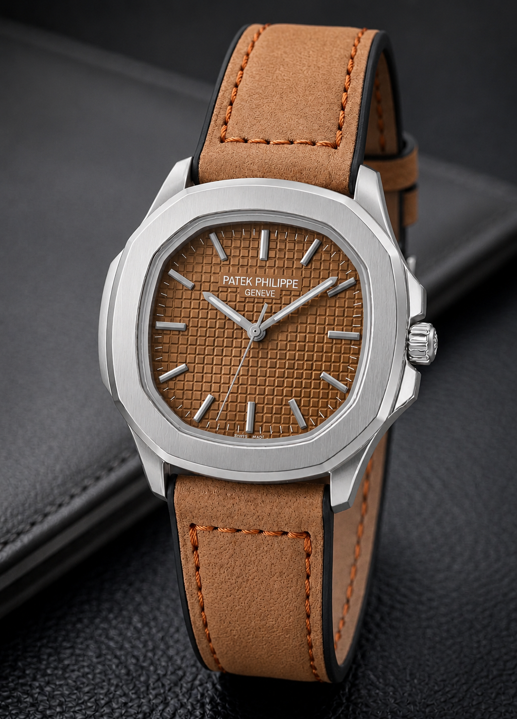 Megnet Lock Nautilus-Inspired Sports Watch – Textured Waffle Dial & Leather Strap